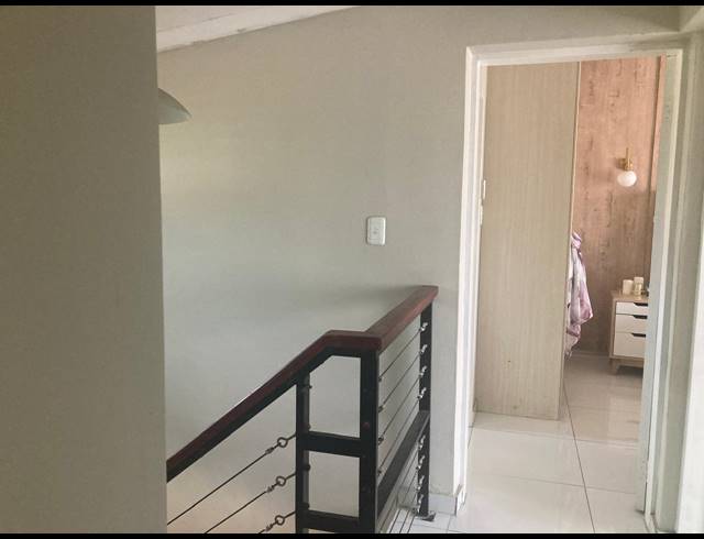 3 BEDROOM TOWNHOUSE FOR SALE IN WATERVAL EAST